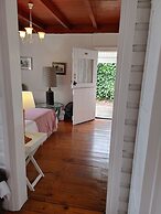 Yellowwood Lodge - Adults Only