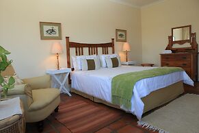 Yellowwood Lodge - Adults Only