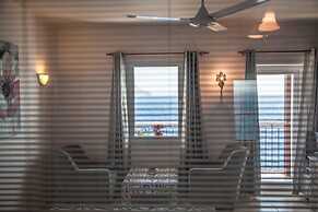 Sunset Villa Hotel