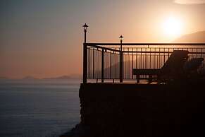 Sunset Villa Hotel