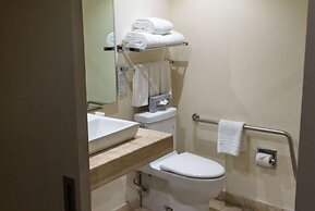 Wyndham Garden Guadalajara Expo