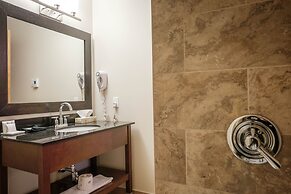 Marble Inn Resort