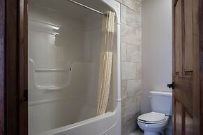 Marble Inn Resort