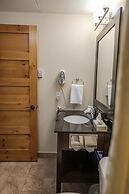 Marble Inn Resort