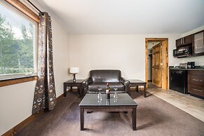 Marble Inn Resort