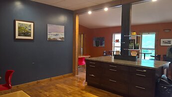 Marble Inn Resort