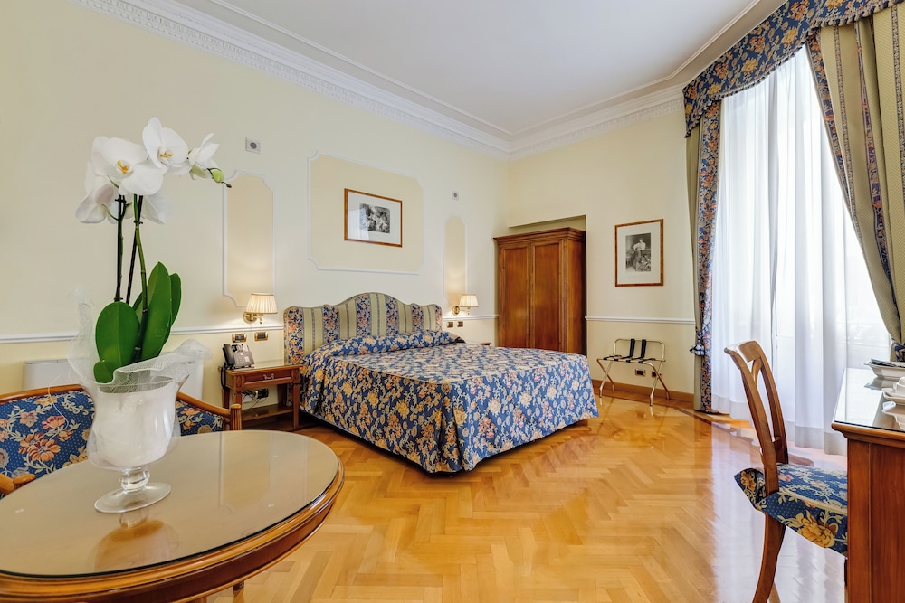 Hotel Cellini