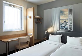 B&B HOTEL Maurepas