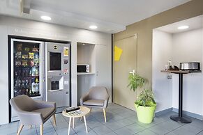 B&B HOTEL Lyon Saint-Priest