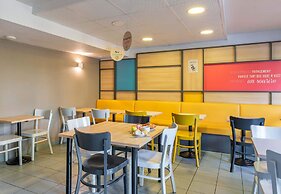 B&B HOTEL Lyon Saint-Priest