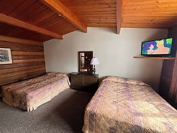 Raccoon Lodge