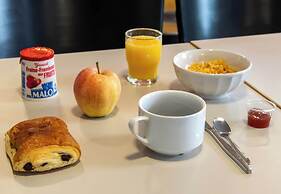 B&B HOTEL Amiens Longueau