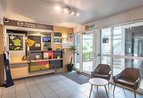 B&B HOTEL Amiens Longueau