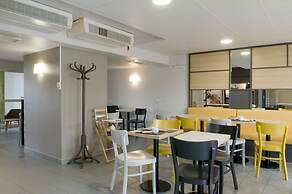 B&B HOTEL Amiens Longueau