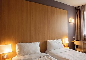 B&B HOTEL Amiens Longueau