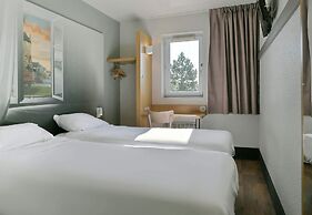 B&B HOTEL Le Mans Nord 1