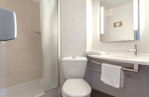 B&B HOTEL Chambéry La Cassine