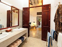Apa Villa Thalpe