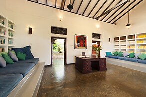 Apa Villa Thalpe