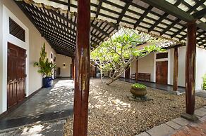 Apa Villa Thalpe
