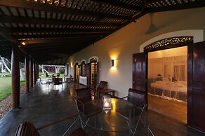 Apa Villa Thalpe