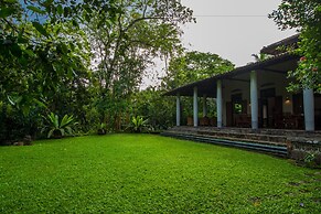 Apa Villa Illuketia
