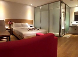 Lavilla Hotel