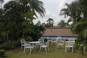 Grand 7 Hotel - Thalawathugoda