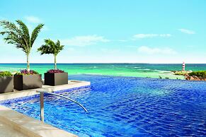 Hyatt Ziva Cancun All Inclusive