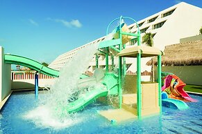 Hyatt Ziva Cancun All Inclusive