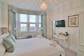 The Beaches Guest House