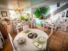 Villa Ambrosia