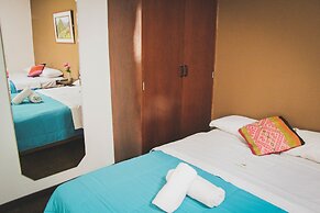 Tupac Hostel - Lima Airport