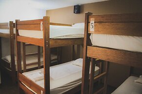 Tupac Hostel - Lima Airport