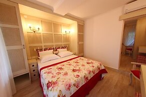 Losta Sahil Evi 2