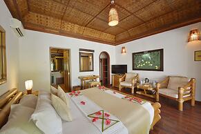 Angaga Island Resort & Spa