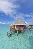 Angaga Island Resort & Spa