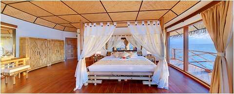 Angaga Island Resort & Spa
