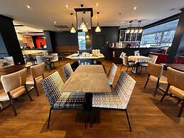 Merchant Hotel