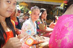 Sunia Loka