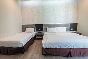Indra Hotel