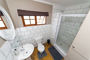 Kleinplasie Guesthouse