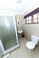 Kleinplasie Guesthouse