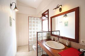 Kekik Otel Selimiye