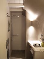 Aeolis Tinos Suites