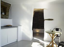 Aeolis Tinos Suites