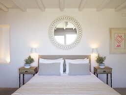 Aeolis Tinos Suites