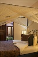 Ahadi Lodge
