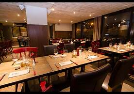 Langley Hotel Tango