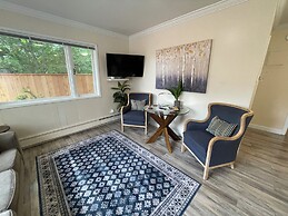 Arctic Fox Inn